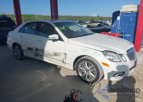 2010 Mercedes-Benz E 550 из США, поврежденный, VIN WDDHF7CB2AA132816